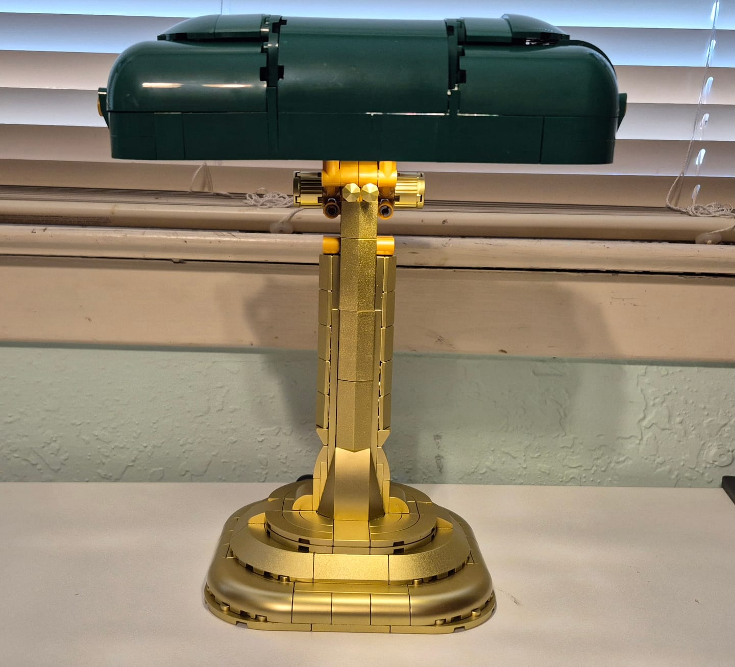 Customer photo review of Pantasy Banker’s Lamp 85055