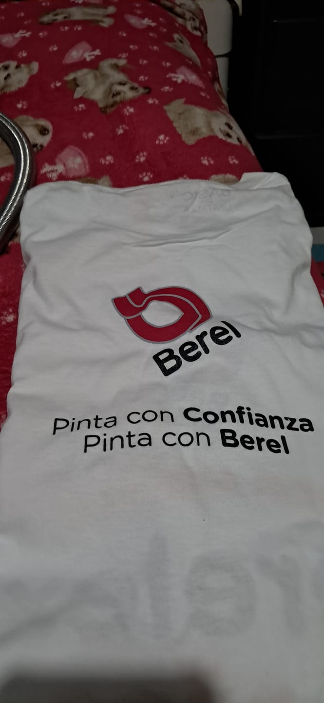 Customer photo review of Camiseta BEREL
