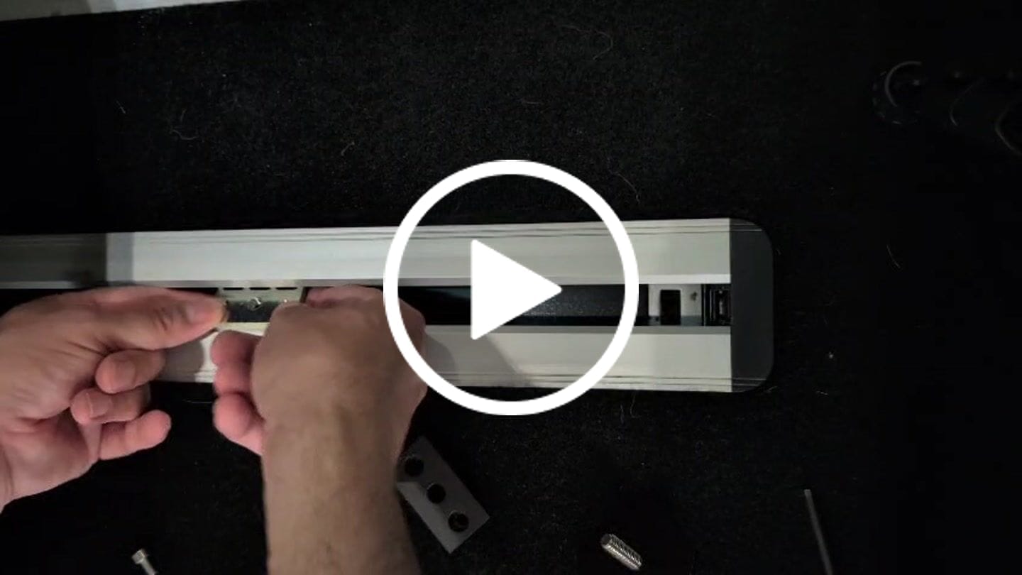 Customer video review of Ford Tourneo Custom ab 2023 (V710) Nutenstein Fitting M8 Befestigung Schienensystem
