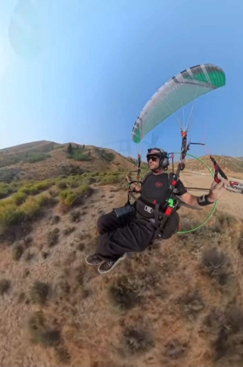 Customer photo review of Leg Flight Deck