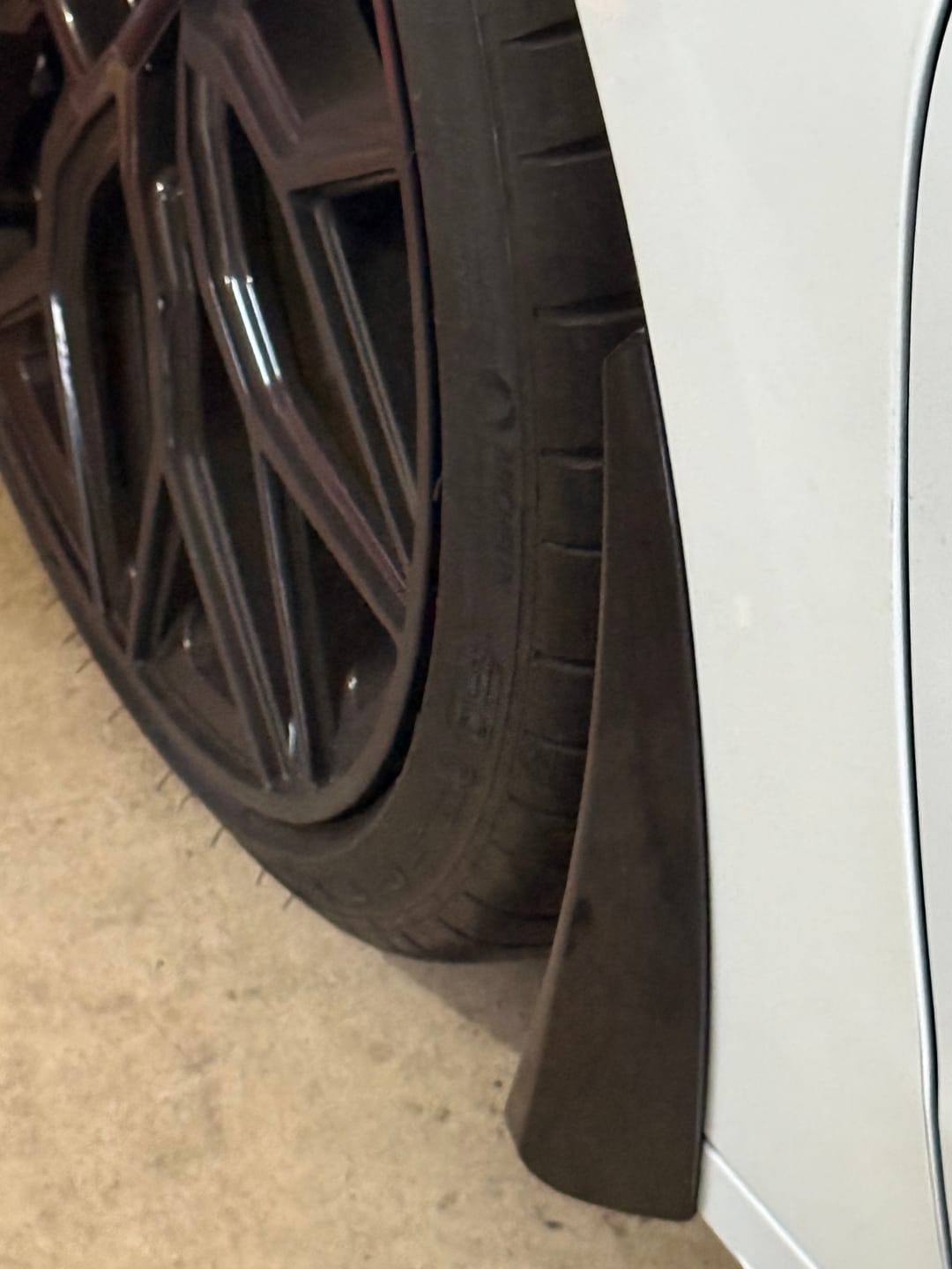 Customer photo review of Corvette C8 Stingray XL Extended Splash Guard