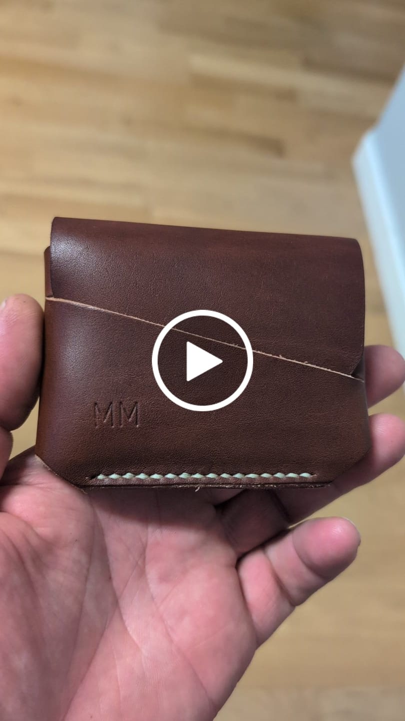Customer video review of Plånbok Max