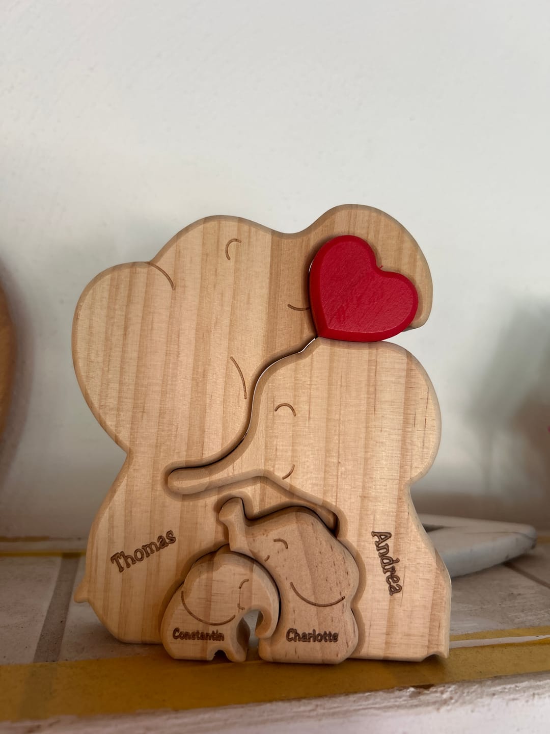 Customer photo review of Elefantenfamilie - Süße Personalisierte Holzelefanten zum Aufstellen für die Familie