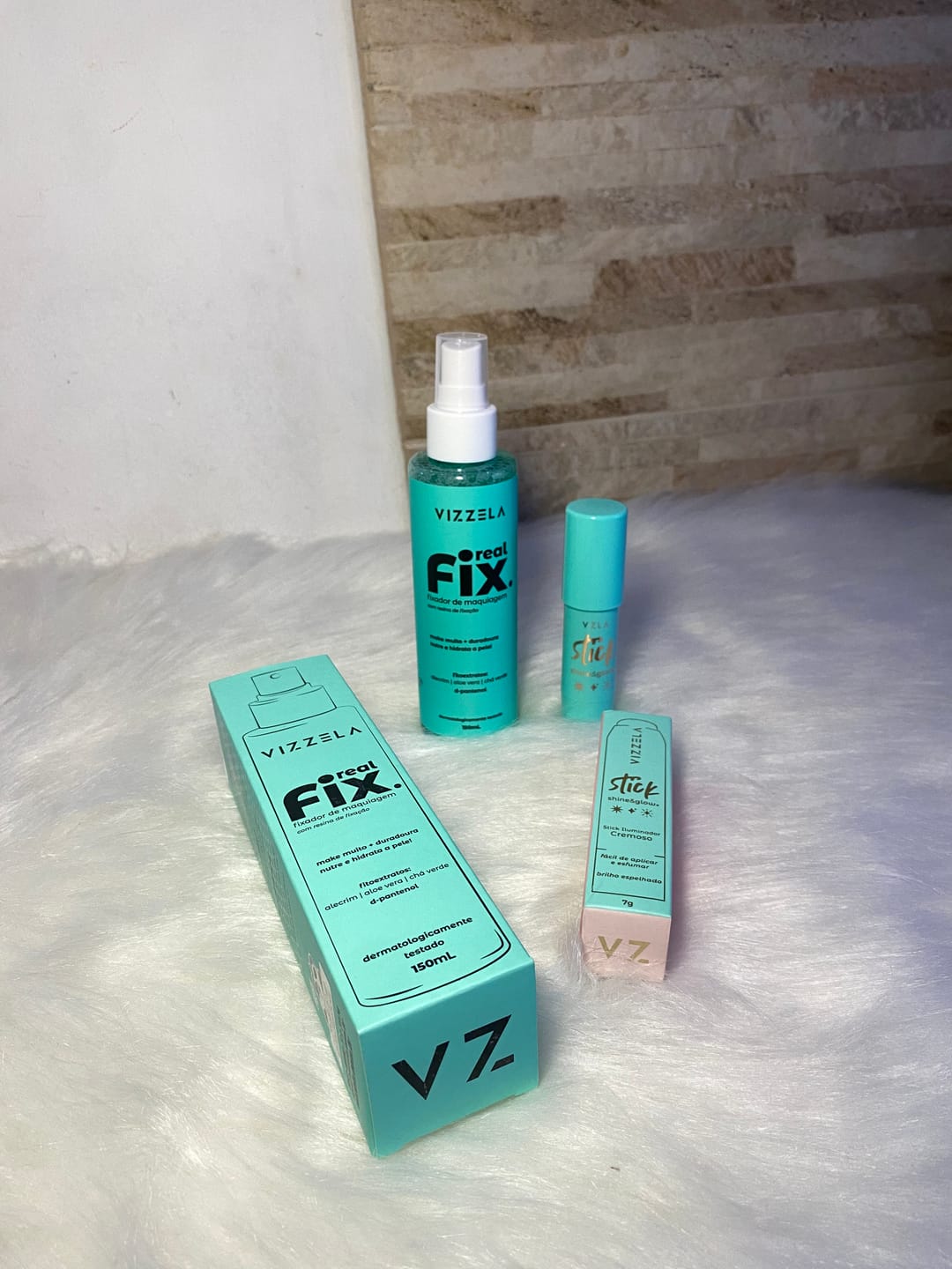 Customer photo review of Corretivo Líquido Matte - Vizzela