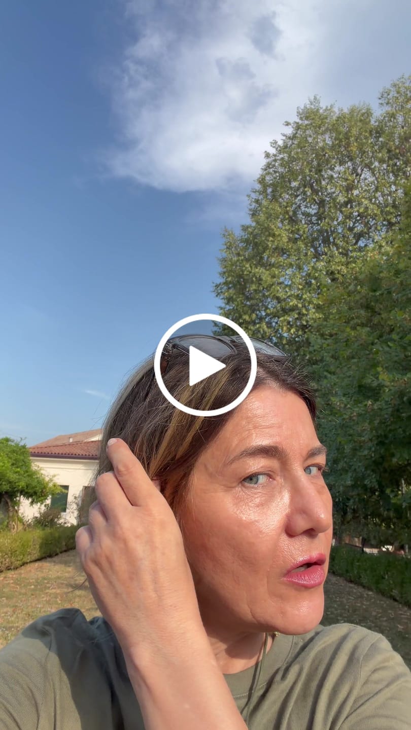 Customer video review of Orecchini Geranio