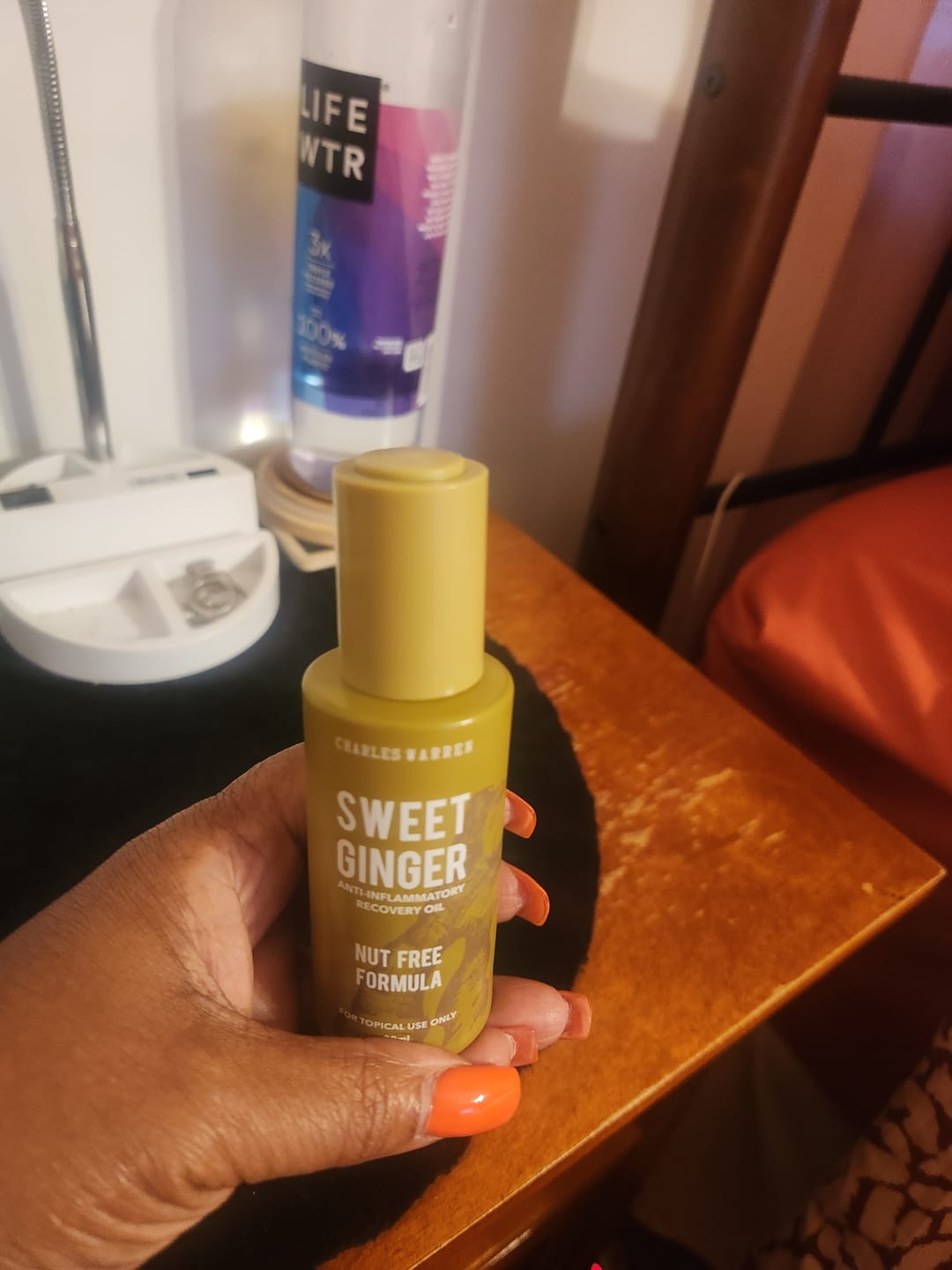 Customer photo review of [Nut-Free] Sweet Ginger Dry Oil for Sensitive Skin