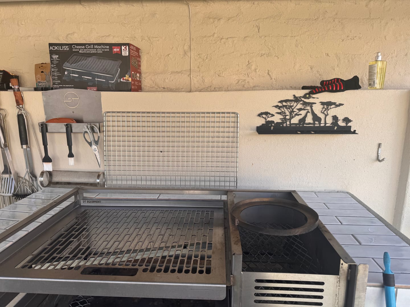 Customer photo review of Safari Braai Utensil Holder