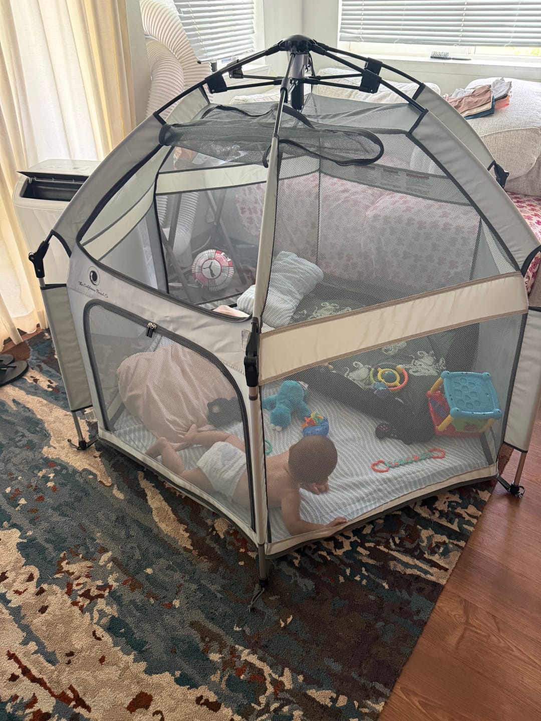 Customer photo review of Pop 'N Go® Playpen