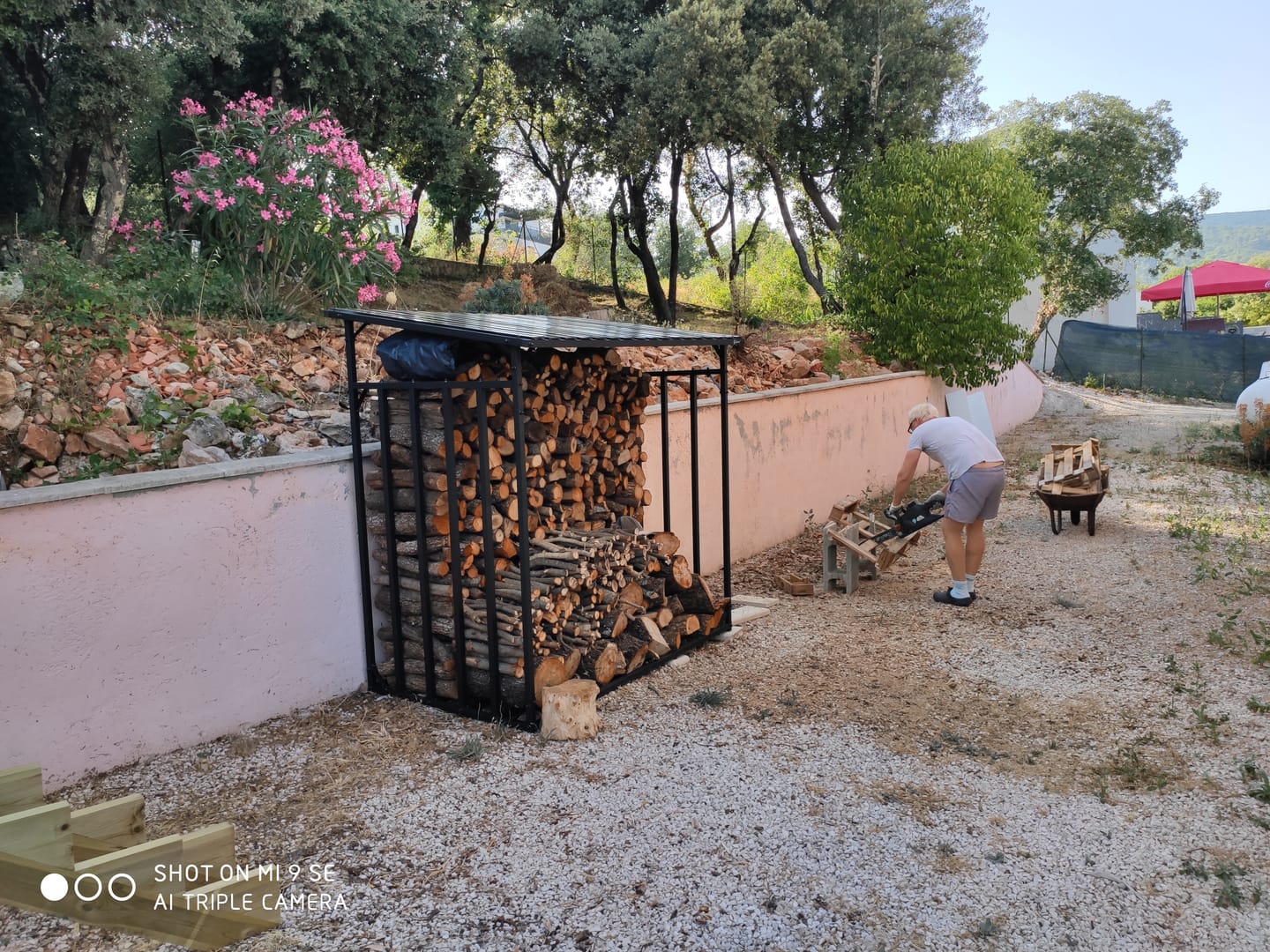 Customer photo review of Gartenzeit® Premium Kaminholzregal für den Außenbereich – XXL, extra stabil & wetterfest