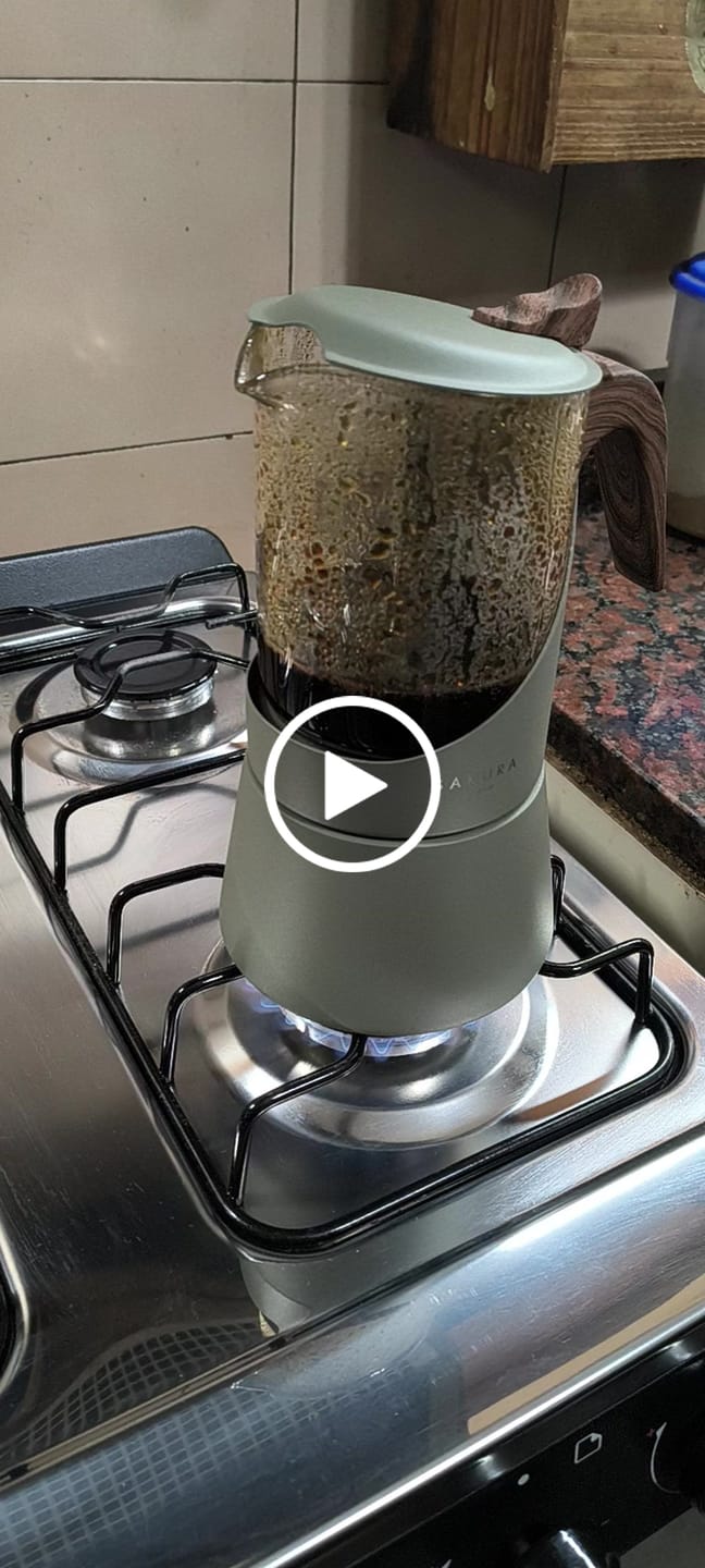 Customer video review of Cafetera Moka Sakura Nordik