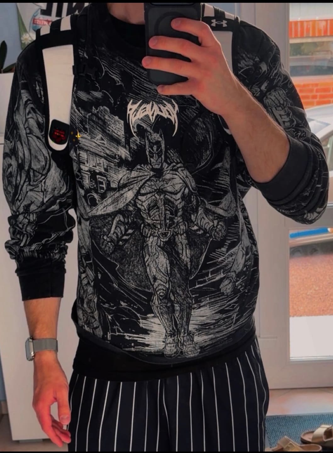 Customer photo review of 8002 - Batman Comic Longsleeves