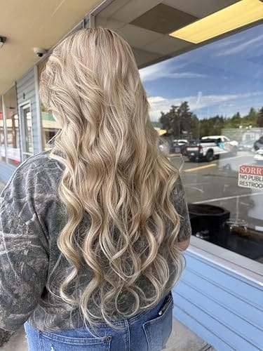 Customer photo review of Genius Weft Virgin Hair Highlight Blonde With Bleach Blonde #18/613