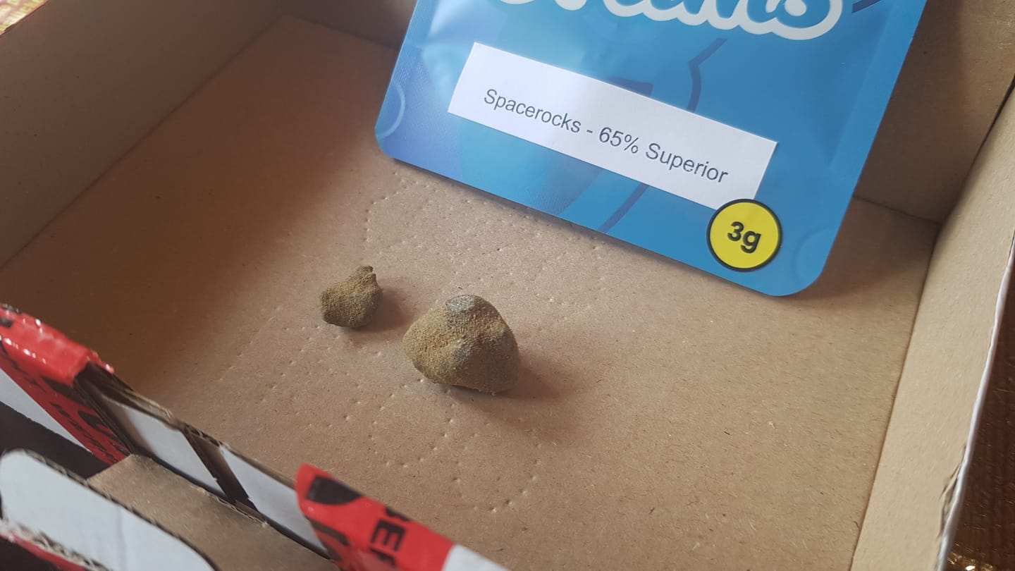 Customer photo review of Spacerocks - 65% Superior