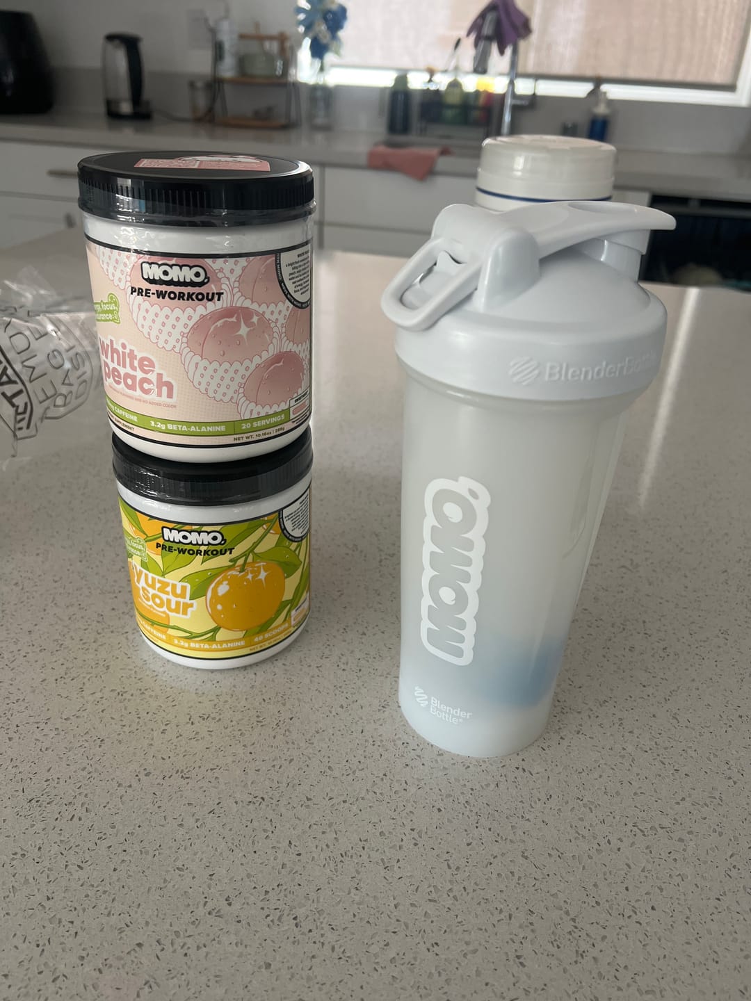 Customer photo review of MOMO® Pre-Workout | White Peach | 40 Scoops