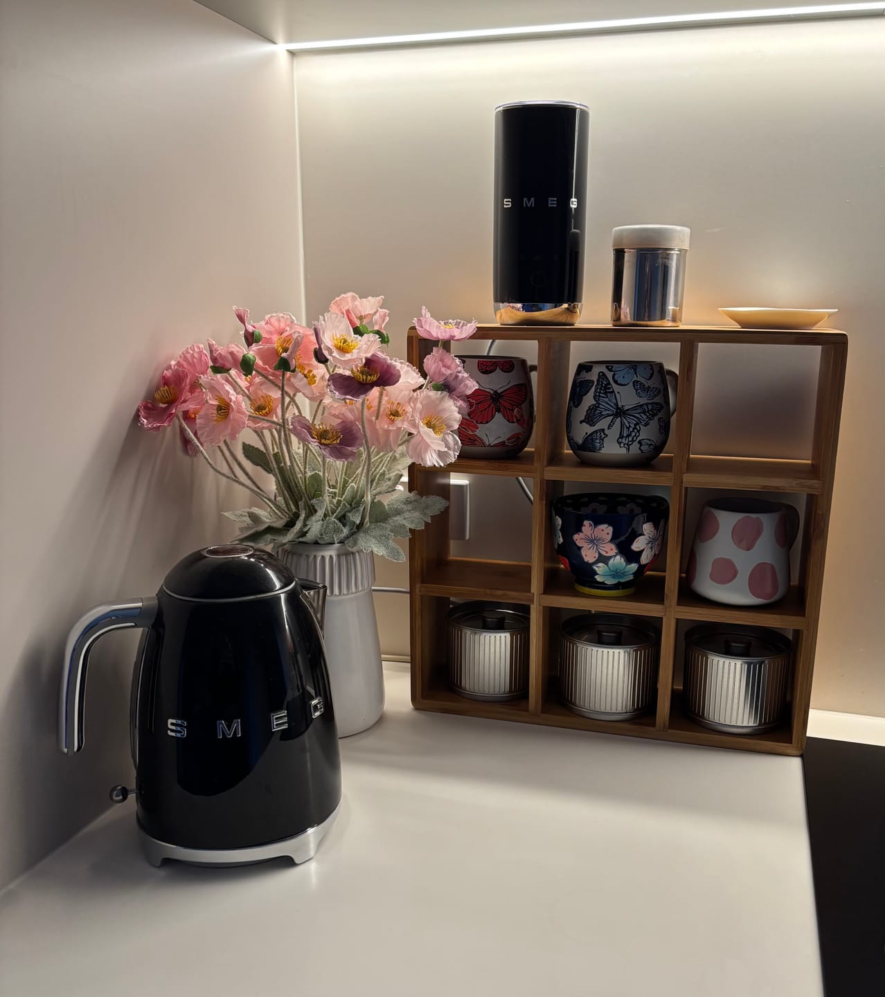 Customer photo review of Coffee Tea Mug Cup Display Shelf (9 Cube)