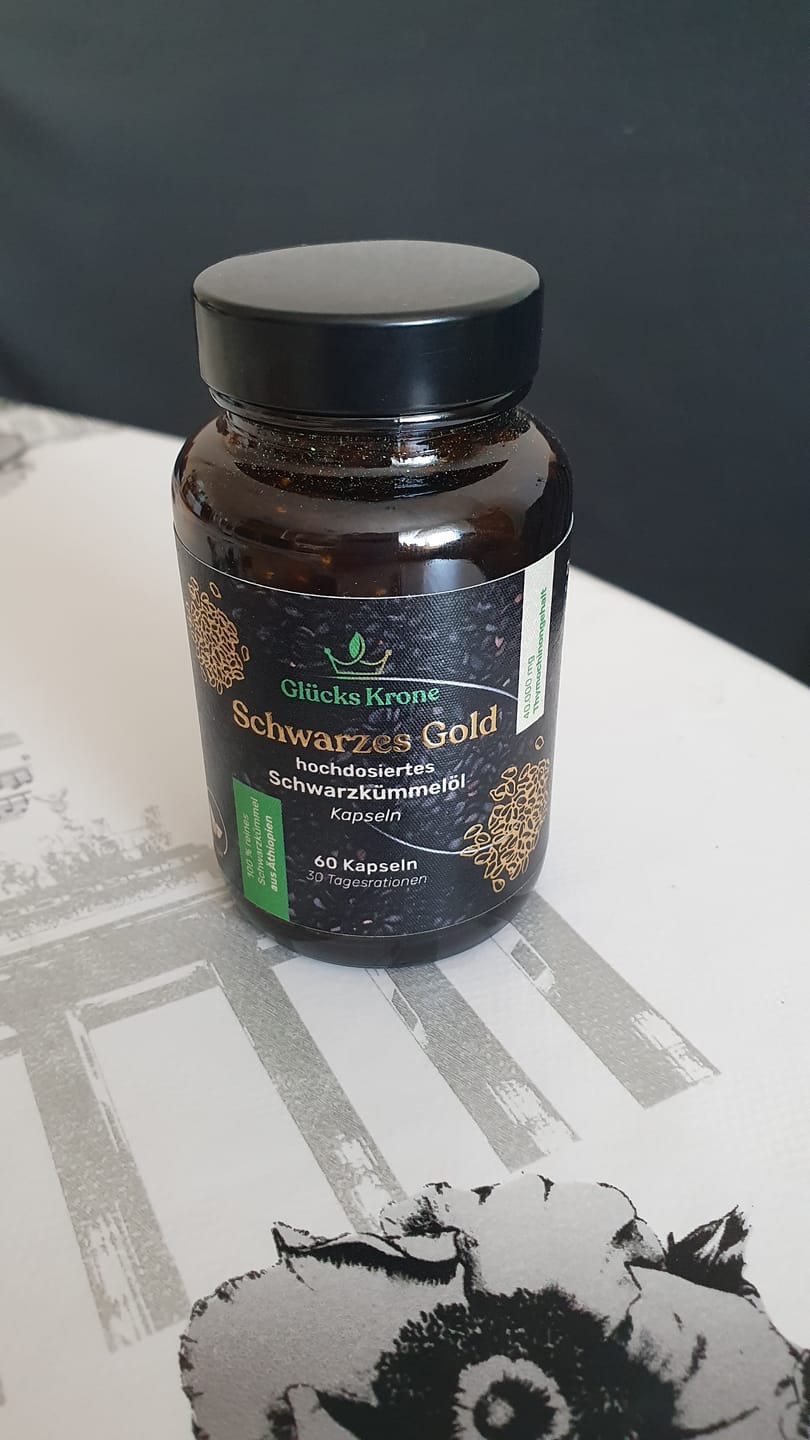 Customer photo review of Schwarzes Gold - Schwarzkümmelöl 40.000+ Thymochinongehalt - 60 Kapseln