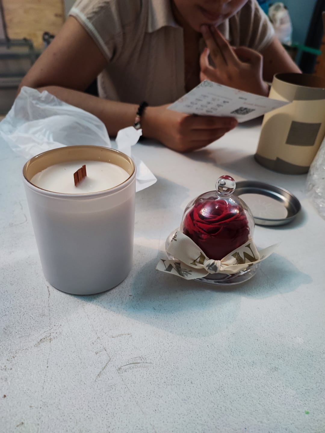 Customer photo review of Rosa Eterna Monet's con Capelo
