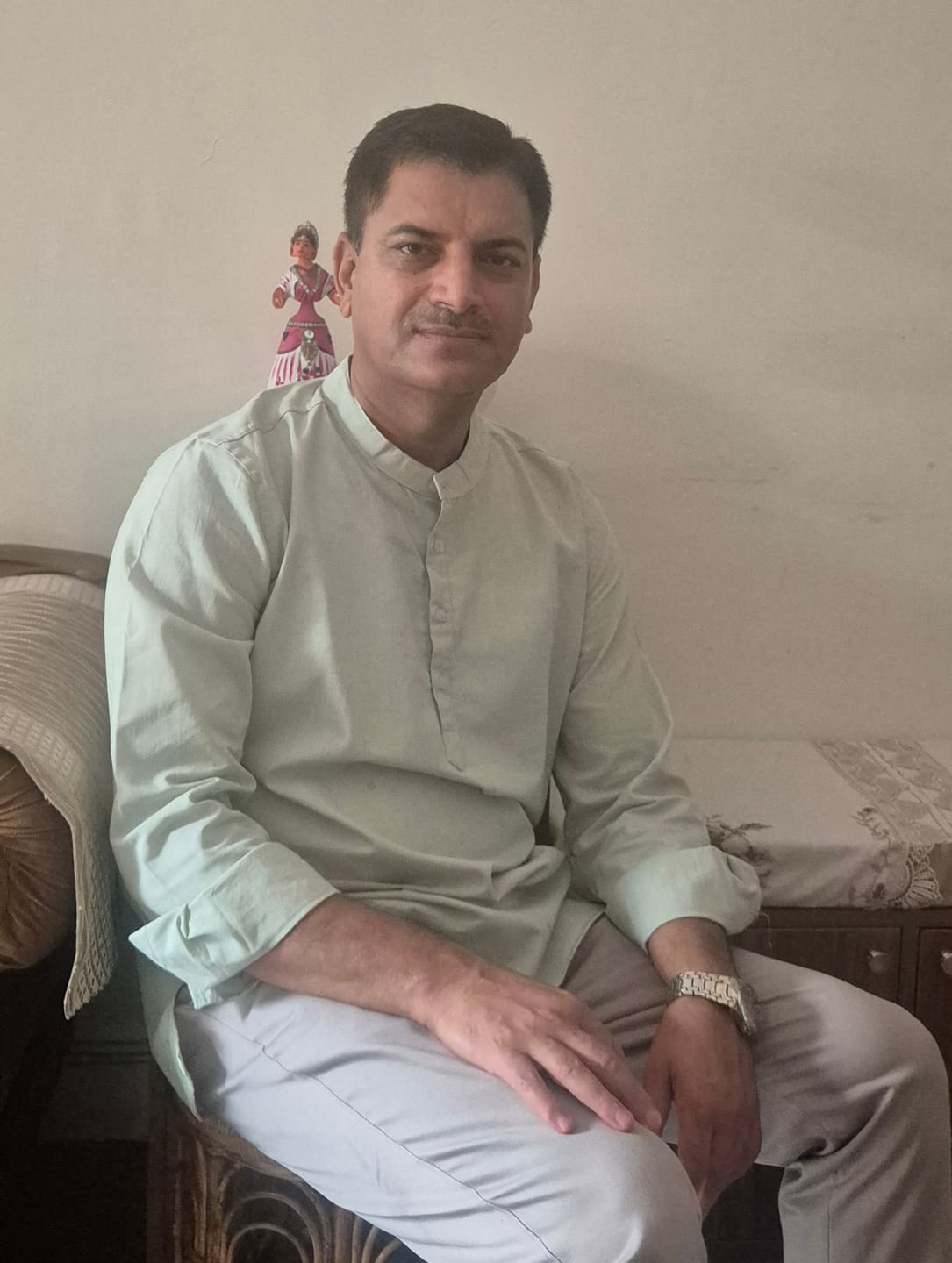 Customer photo review of Men Mint Green Airy Linen Short Kurta