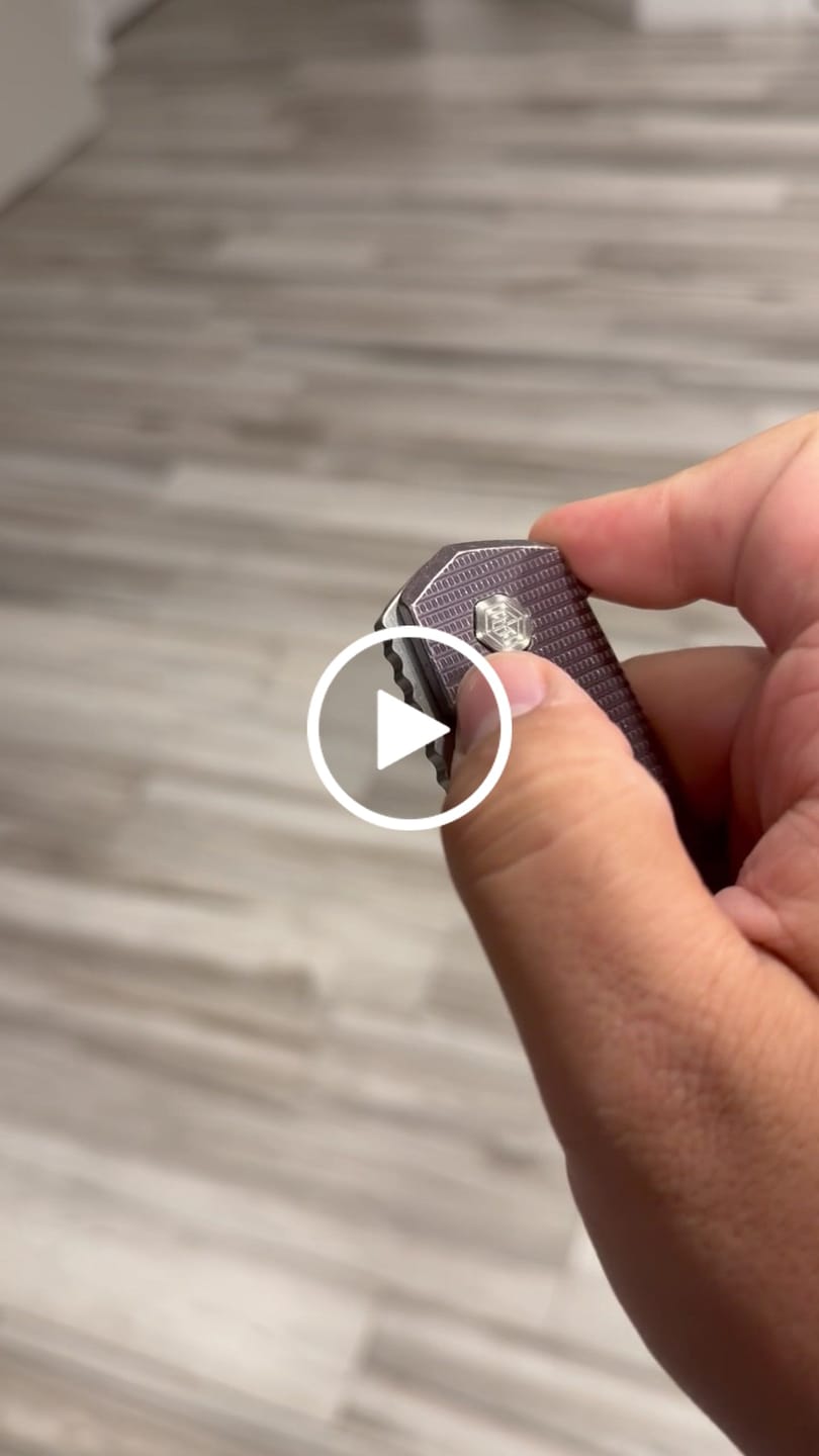 Customer video review of MachineWise Mojave 3.45" Frame Lock – Navy Blue, Grenade Pattern, S90V 62.1 HRC – Serial 1356 – Made in USA