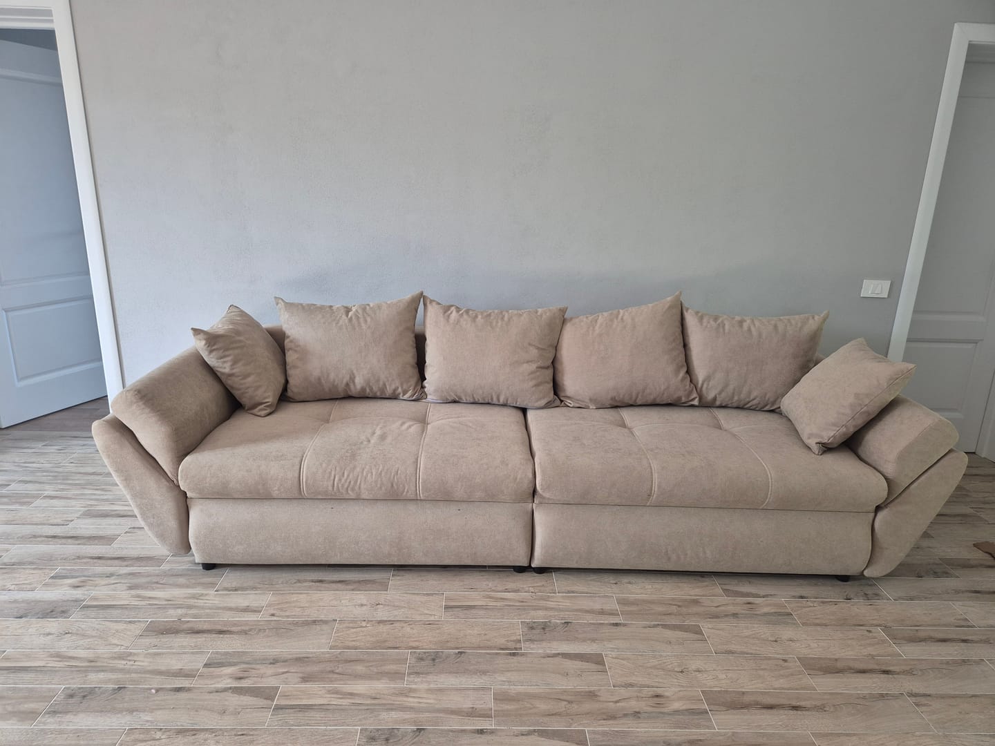 Customer photo review of Canapea extensibilă dumonde cu ladă de depozitare Loana Enjoy Camel 300x100 cm