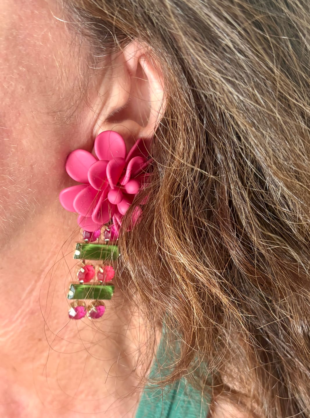 Customer photo review of Orecchini Ibisco Fucsia "Dolce Vita"