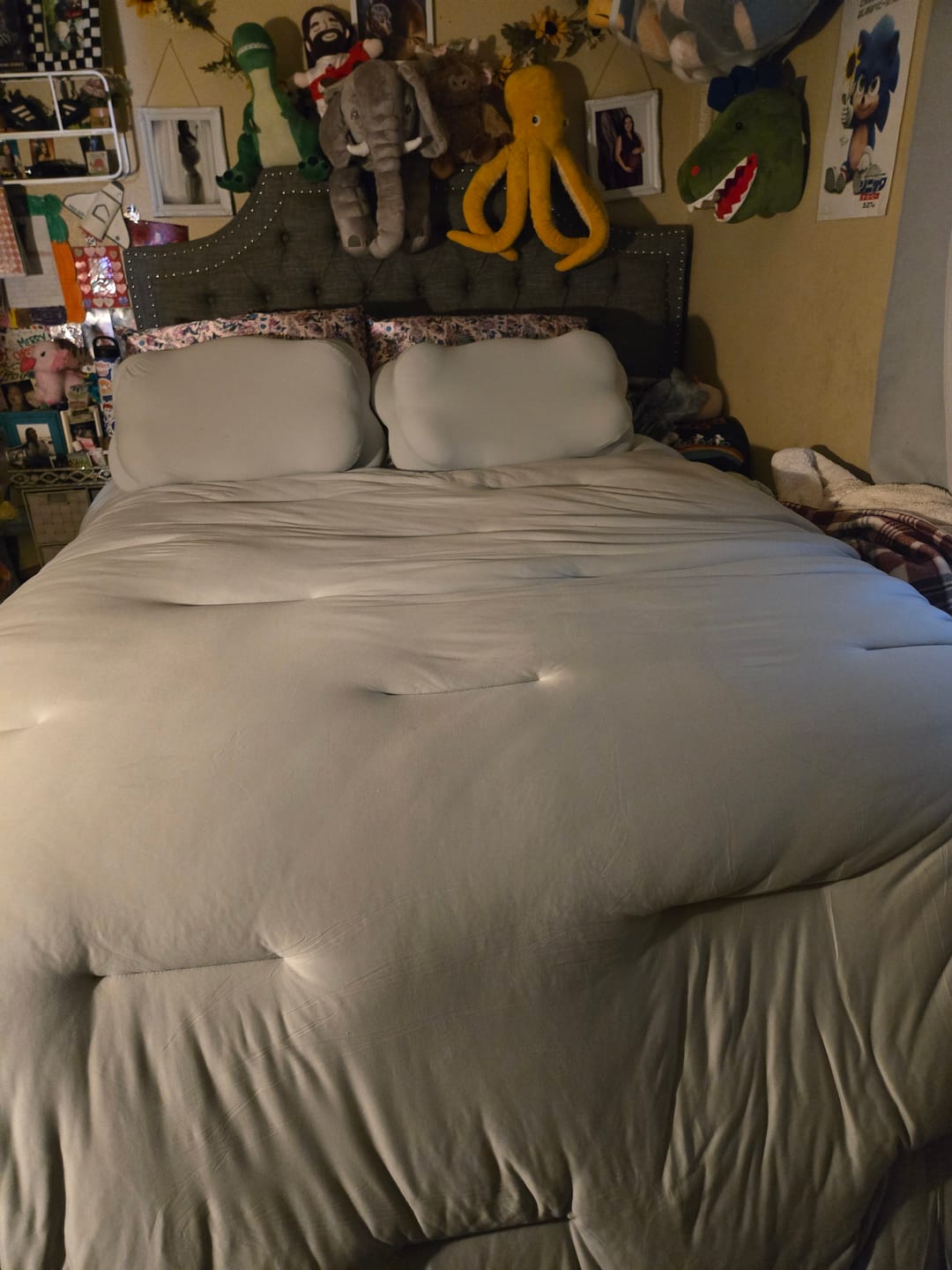Customer photo review of CloudAlign™ Pillow