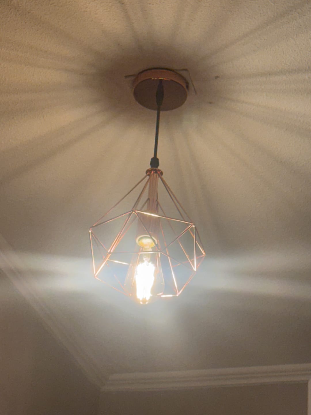 Customer photo review of Lampara Techo Diamante Oro Rosa Individual