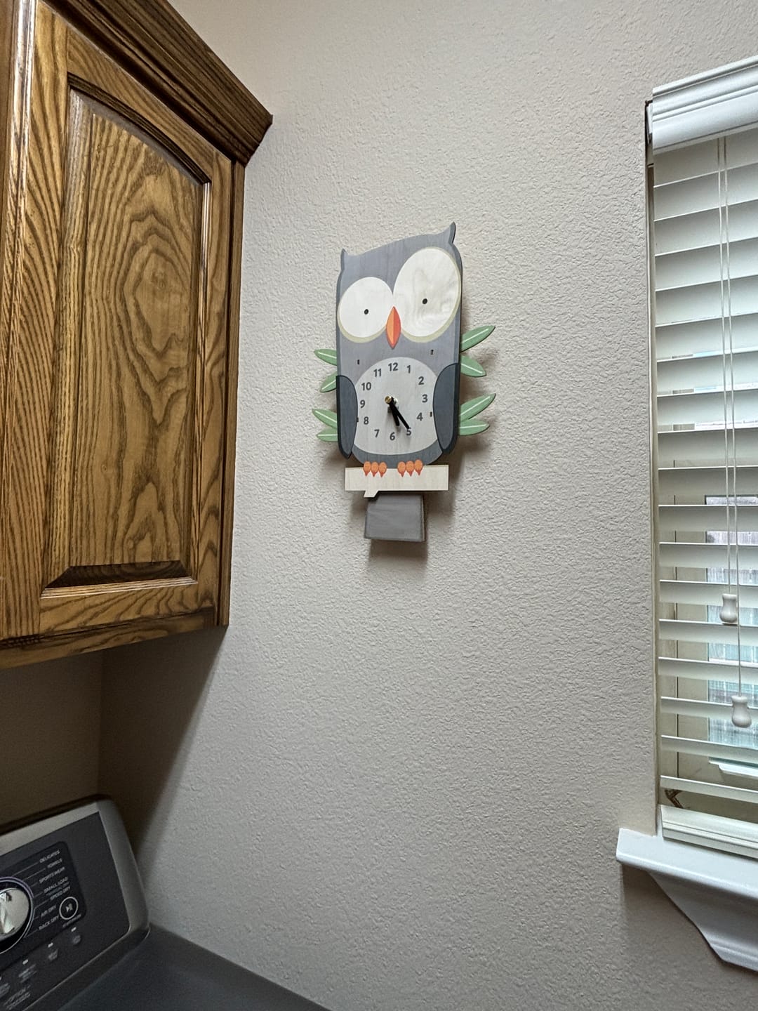 Customer photo review of Smokey the Owl Clock