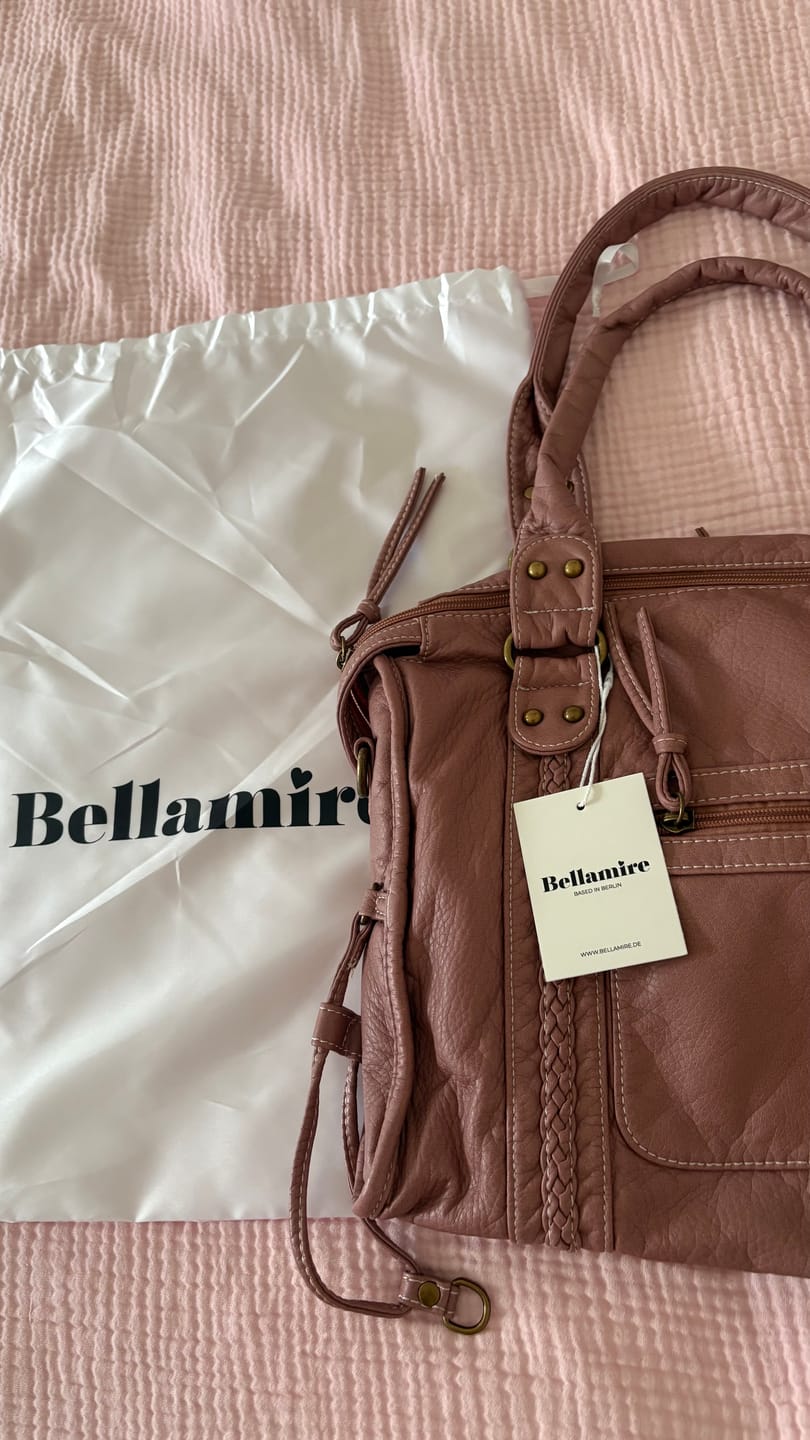Customer photo review of CLAIRE' CITY BAG
