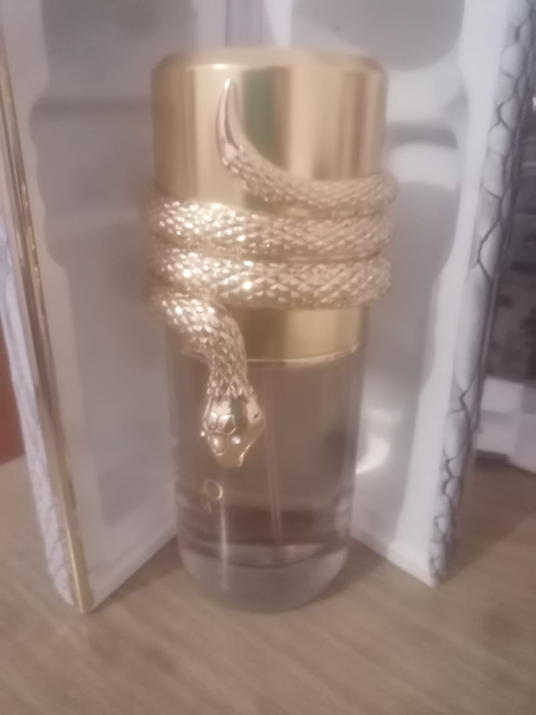 Customer photo review of PERFUME MUSAMAM WHITE INTENSE LATTAFA  - 100ML