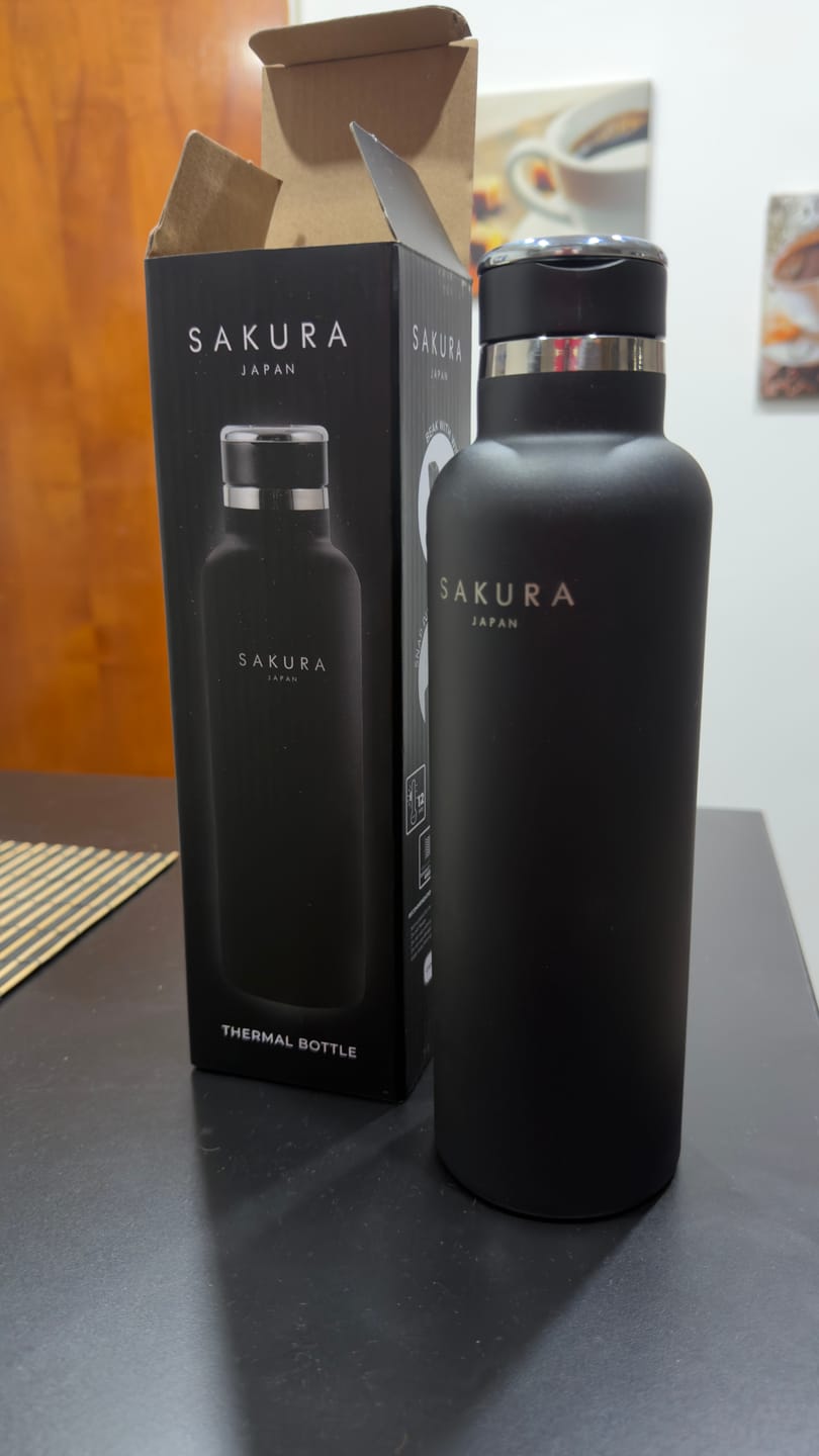 Customer photo review of Botella Térmica Sakura