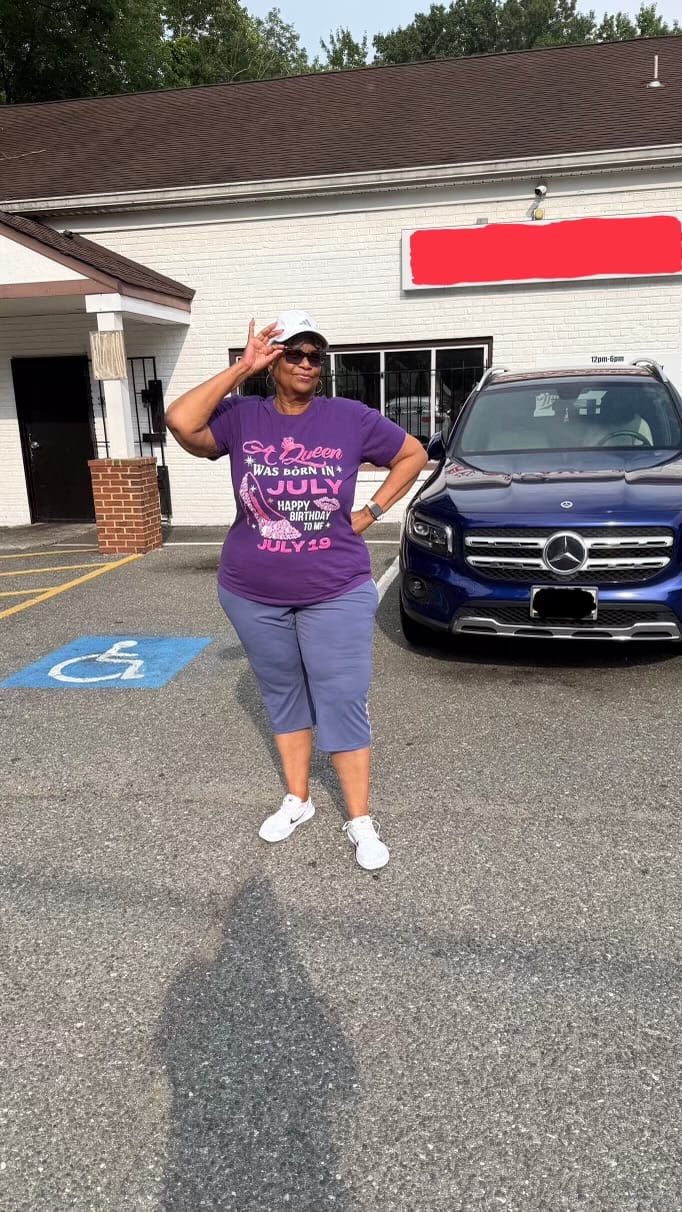 Customer photo review of 19TH JULY QUEEN