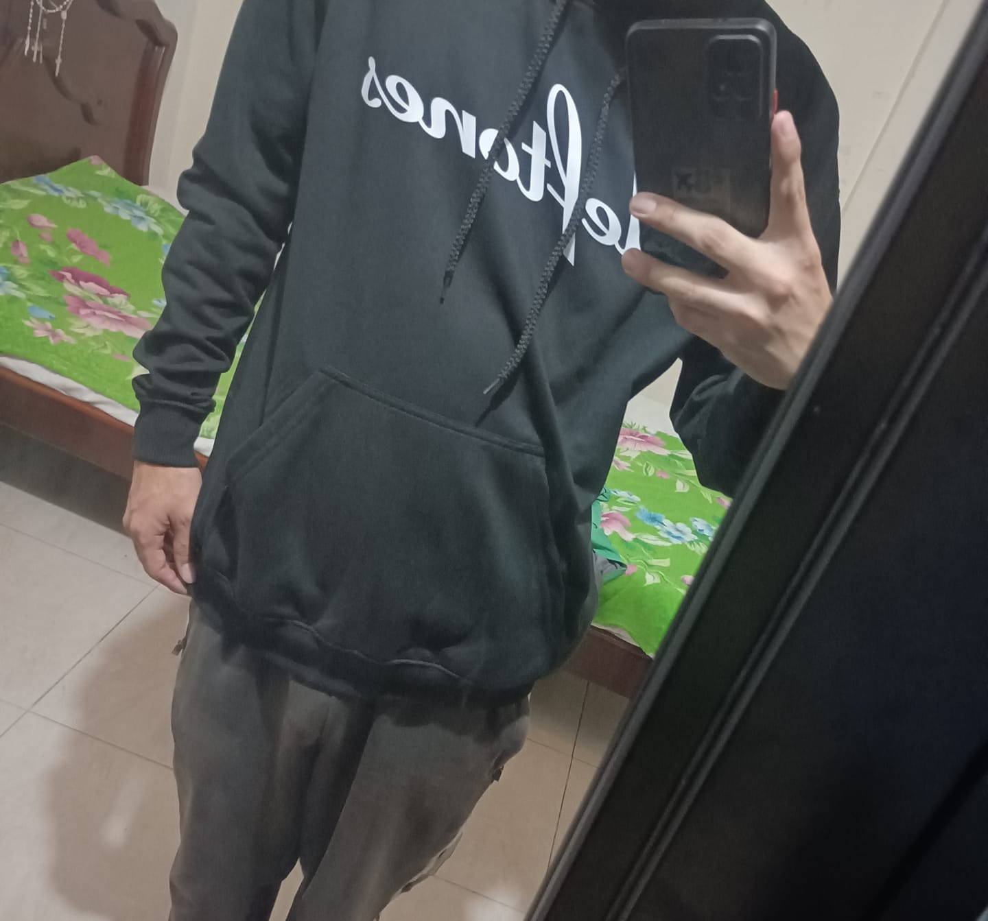 Customer photo review of Buzo Capota Deftones Album Doble Estampado