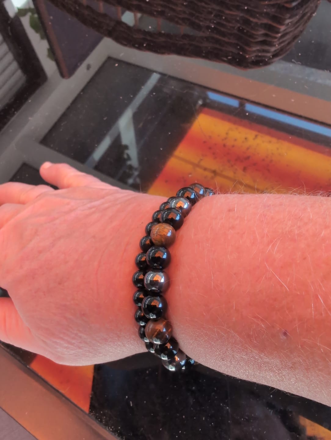 Customer photo review of Schutz Armband: Turmalin, Tigerauge, Hämatit | Dreifach Schutz