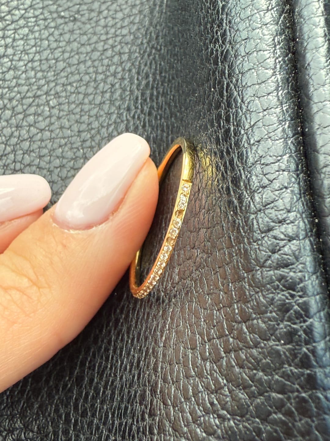Customer photo review of Eternity 18K Crystal Ring