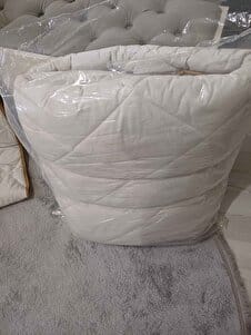 Customer photo review of Çift Kişilik Kuzu Yünü Yorgan 195x215 cm 3 kg Merinos Kuzu Yünü