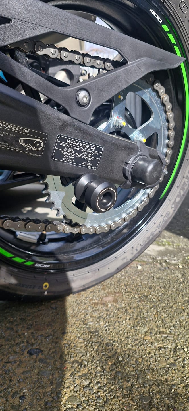 Customer photo review of Swingarm Spool Sliders Endurance M8