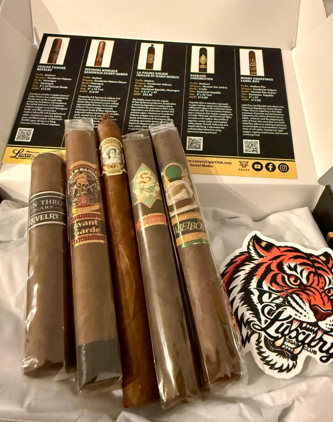 Customer photo review of Sapphire Subscription Luxury Cigars Monthly
