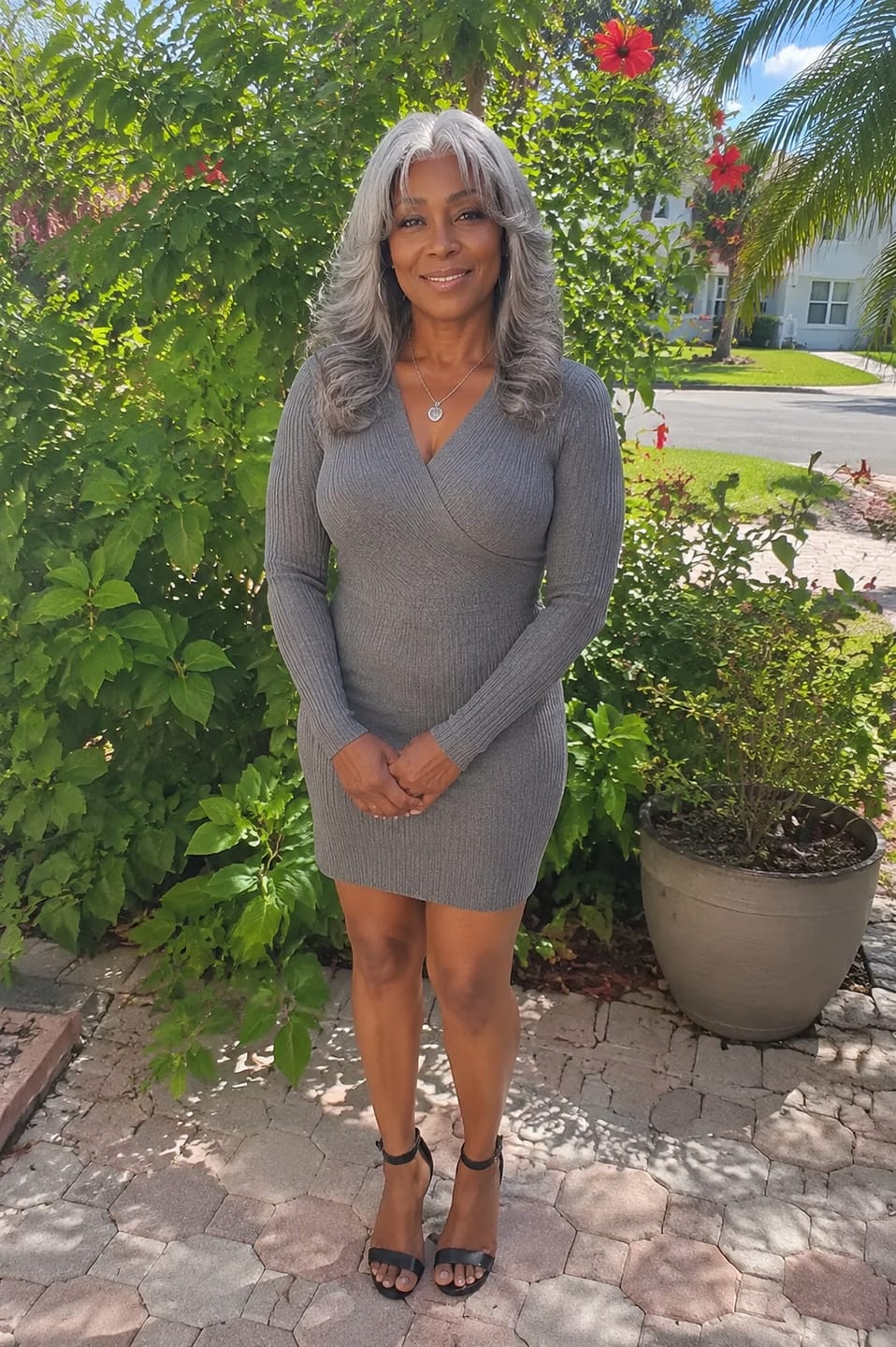 Customer photo review of Luvwin 5x5 Salt And Pepper Glueless Gray Color Layered Cut Body Wave Pre-Cut Lace Bob Wig 100% Human Hair