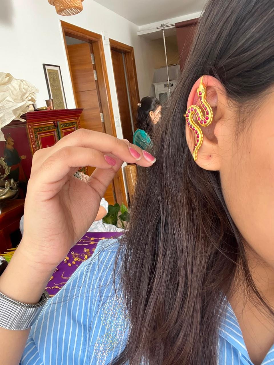 Customer photo review of Naga Earcuff (Pair)
