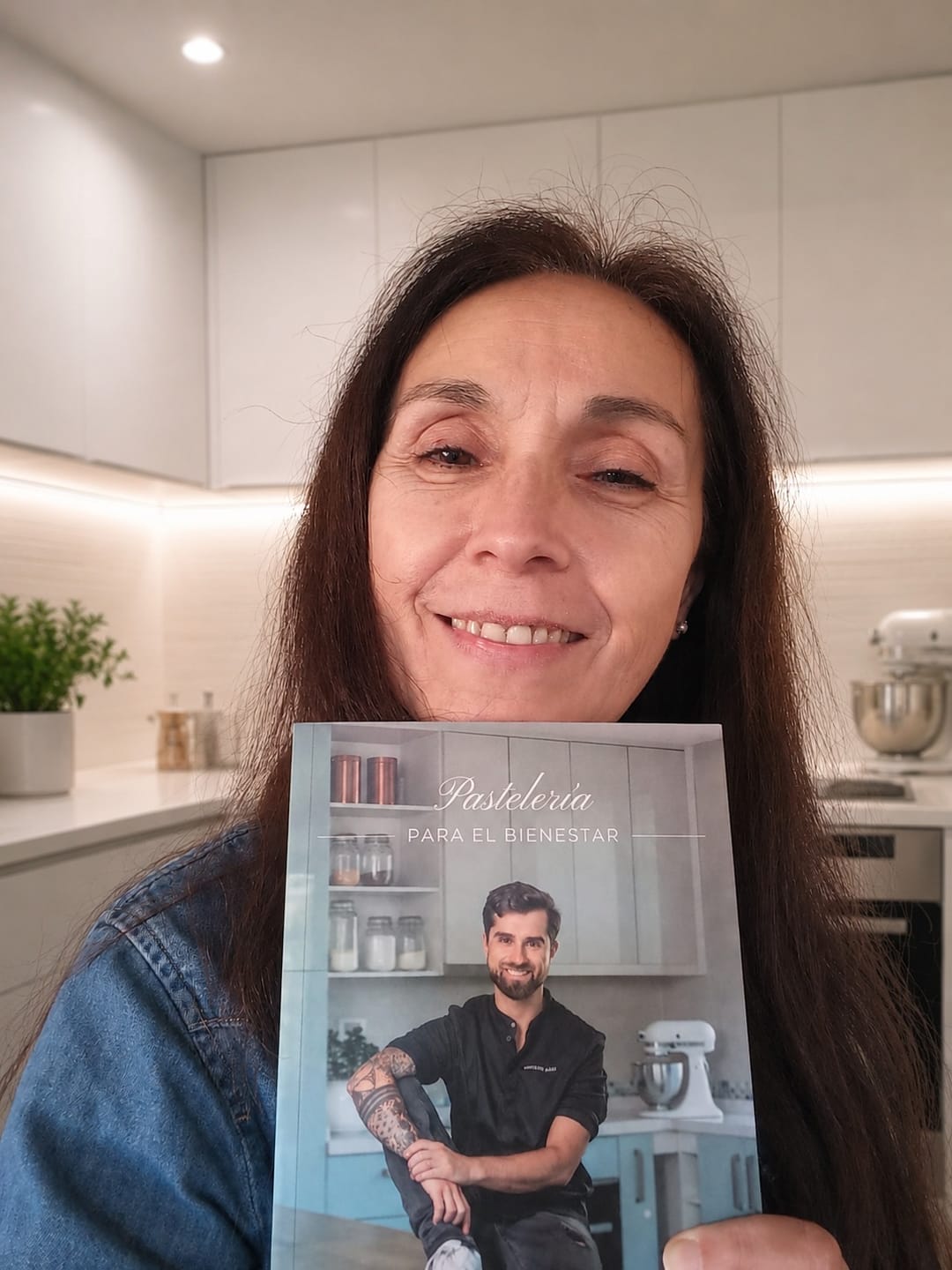 Customer photo review of Libro "Pastelería para el Bienestar" + 4 libros digitales (Sin gluten, sin lactosa, sin azúcar y más) + Envío GRATIS + Lista de proveedores de REGALO