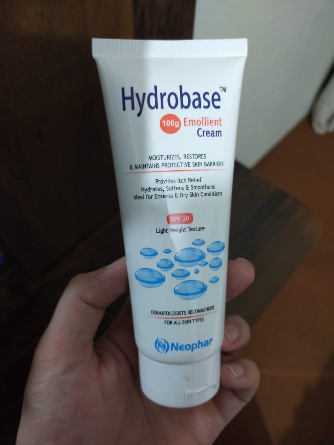 Customer photo review of Hydrobase Emollient Cream