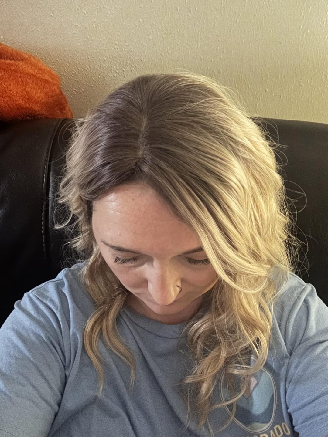 Customer photo review of Topper Hair Pieces Topper Hair Ombre Brown to Blonde #T10/613-5*5 inch |Youngsee