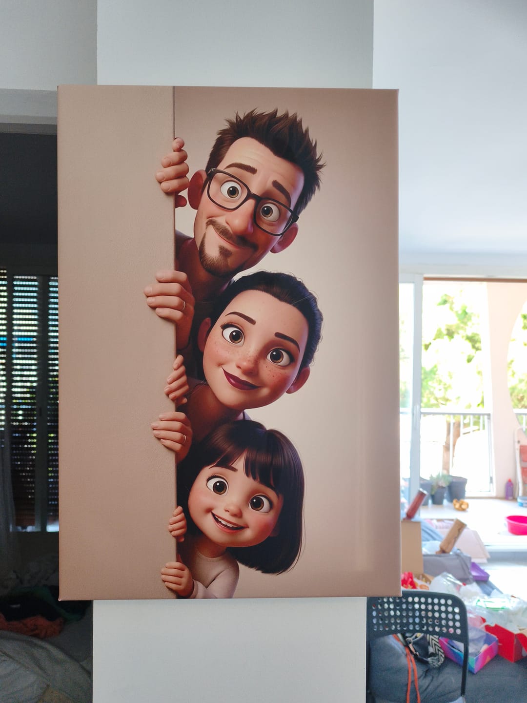 Customer photo review of Toile personnalisée - Animé derrière le mur