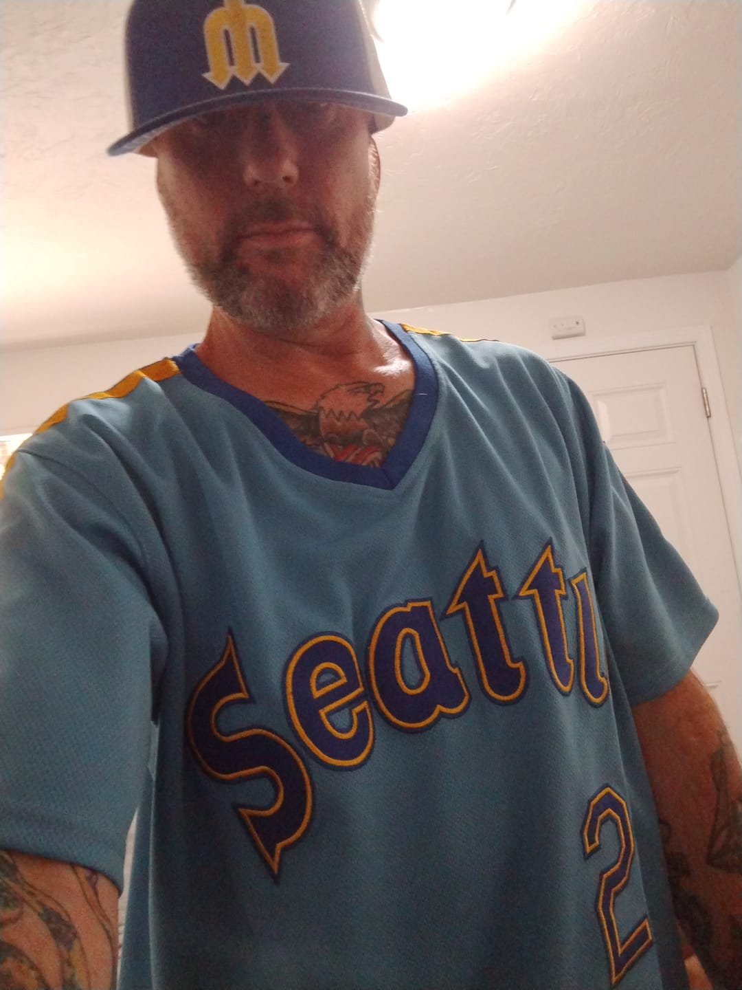 Customer photo review of Alvin Davis Seattle Mariners 21 Jersey