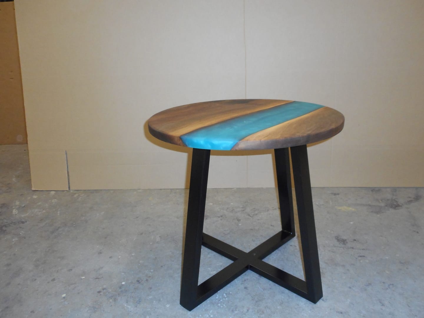 Customer photo review of ICE-CAST Deep Pour Crystal Epoxy