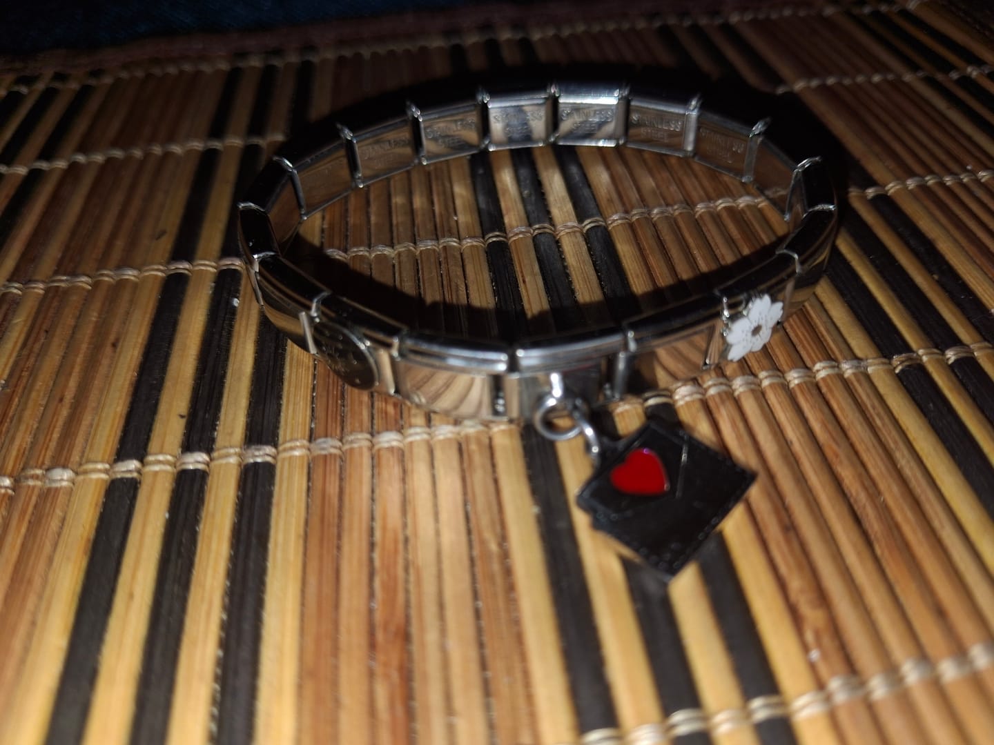 Customer photo review of Pulsera Italiana Clásica para Charms