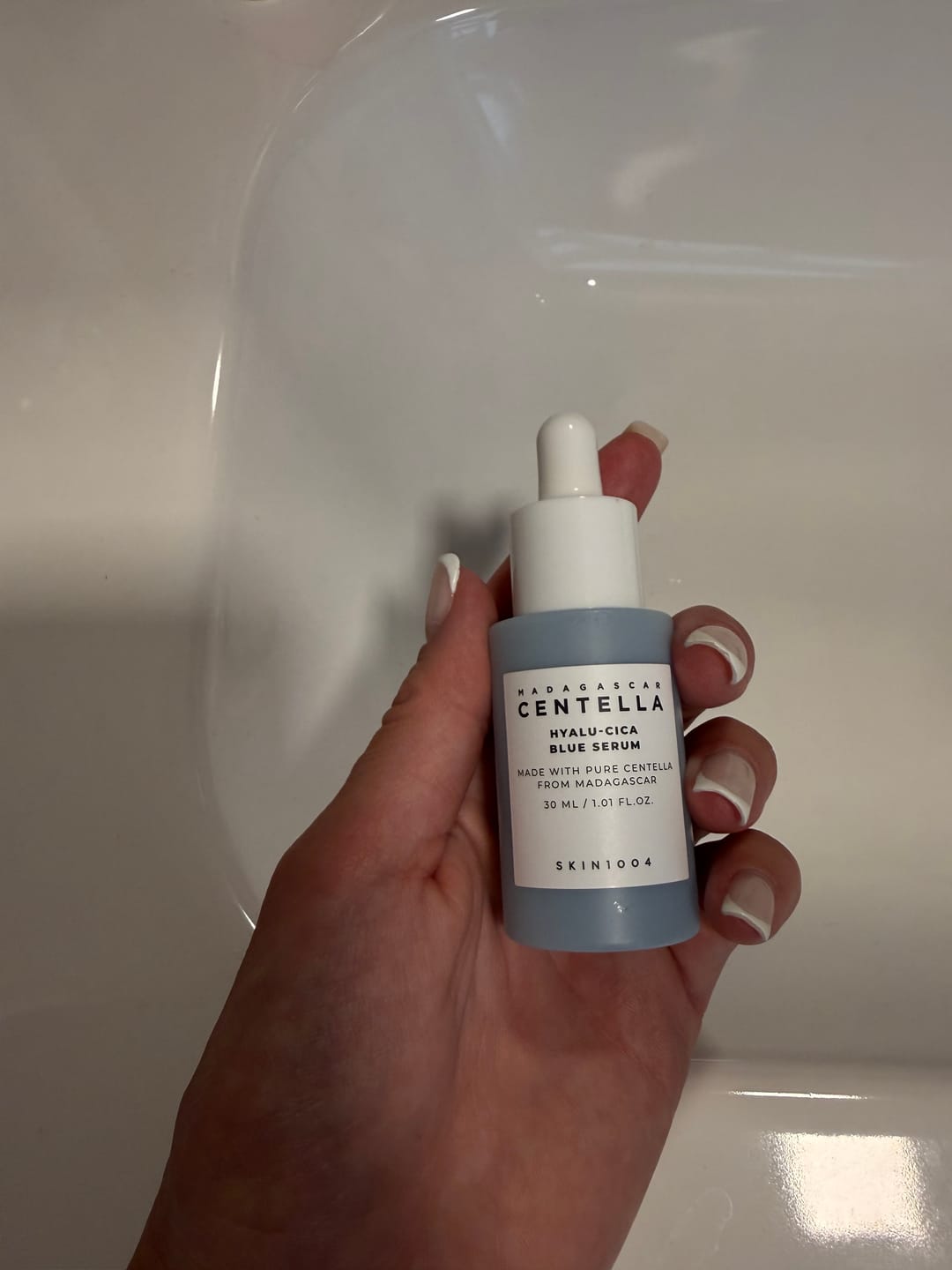 Customer photo review of Mitrinošs serums Skin1004 Madagascar Centella Hyalu-Cica Blue Serum