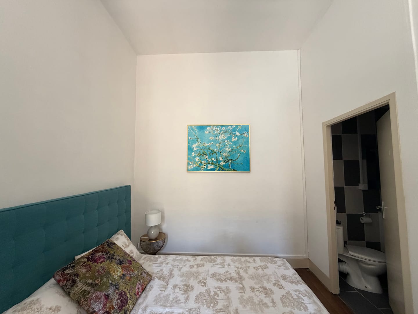 Customer photo review of Ramo di mandorlo fiorito