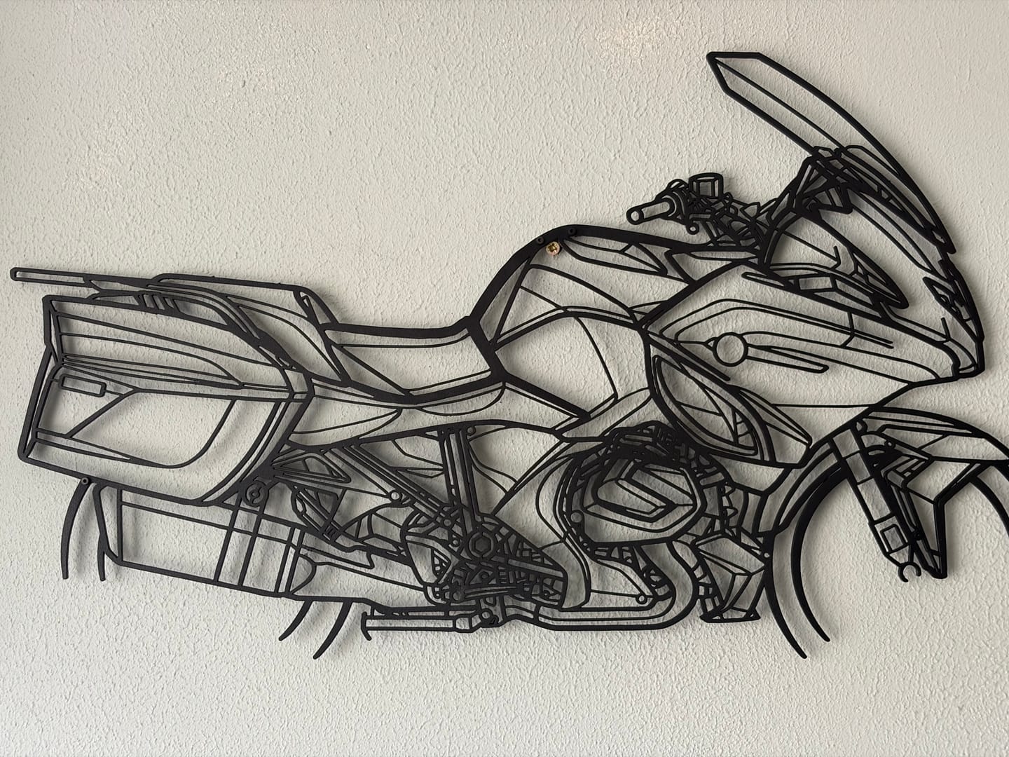 Customer photo review of R1250 RT 2023 Silhouette Metal Wall Art